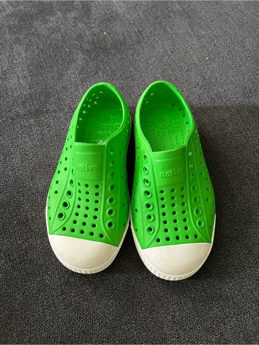 Native Kids Slip-On Water Shoes in Green Size C9